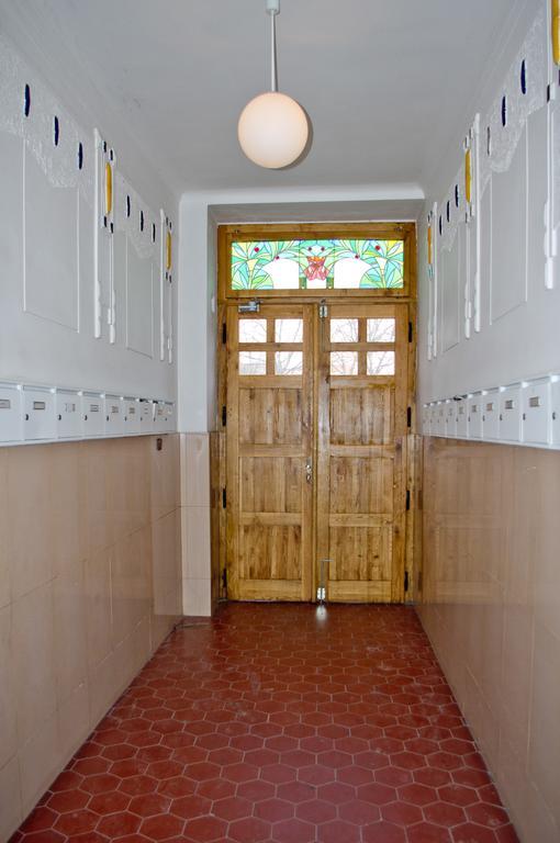 Apartments With 2 Bathrooms- 5 Minutes From Old Town - 102 M2 Prague Ngoại thất bức ảnh