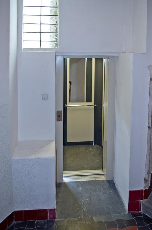 Apartments With 2 Bathrooms- 5 Minutes From Old Town - 102 M2 Prague Ngoại thất bức ảnh
