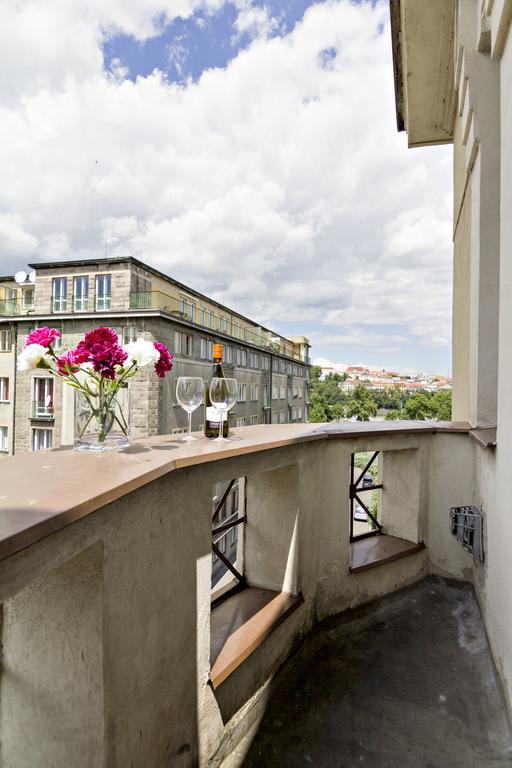 Apartments With 2 Bathrooms- 5 Minutes From Old Town - 102 M2 Prague Ngoại thất bức ảnh