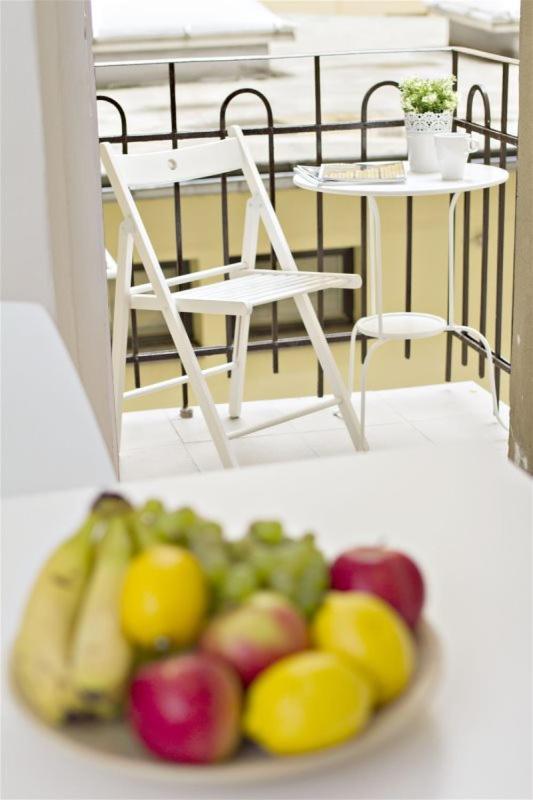 Apartments With 2 Bathrooms- 5 Minutes From Old Town - 102 M2 Prague Ngoại thất bức ảnh